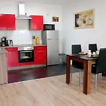 Wohlfuehlen In Der Schifferstadt Rosslau Apartamento *