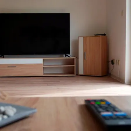 Wohlfuehlen In Der Schifferstadt Rosslau Mit Netflix Dessau-Rosslau